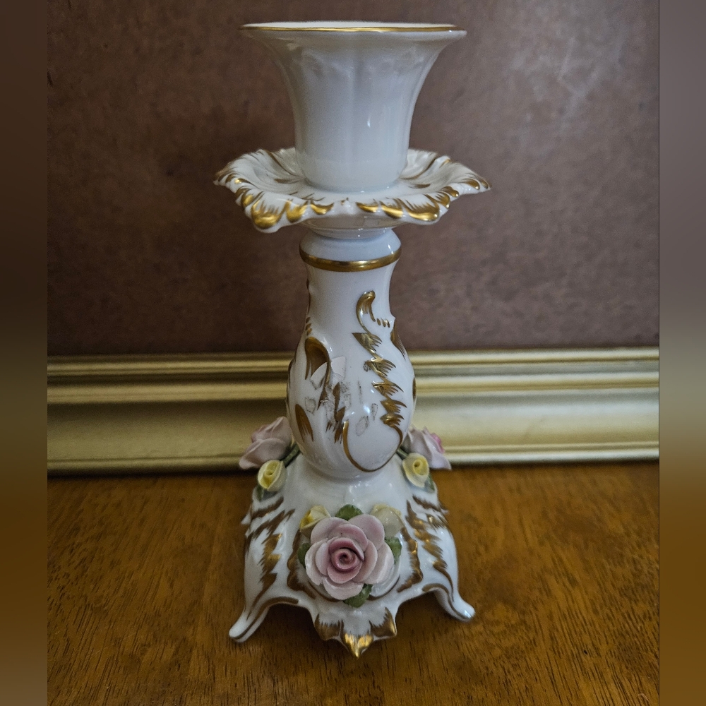 Elegant Kaiser Boidoir Handpainted White and Gold Floral Candle Holder
